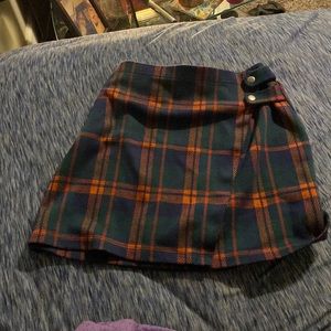 SO xs plad skirt